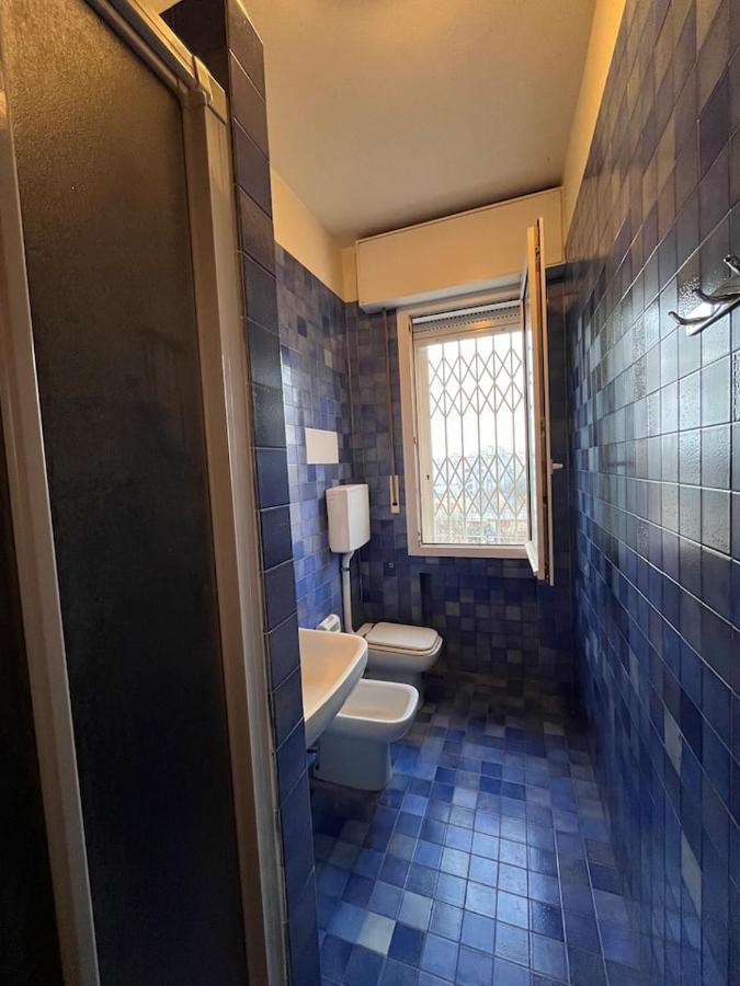 Camere In Appartamento Condiviso Vista San Luca Bologna Exteriör bild